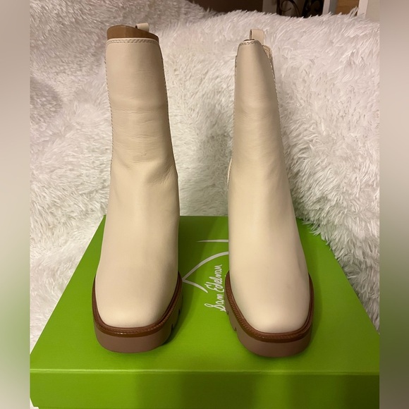 NWT Sam Edelman Rollins Block Heel Chelsea Boot in Modern Ivory - Picture 5 of 13
